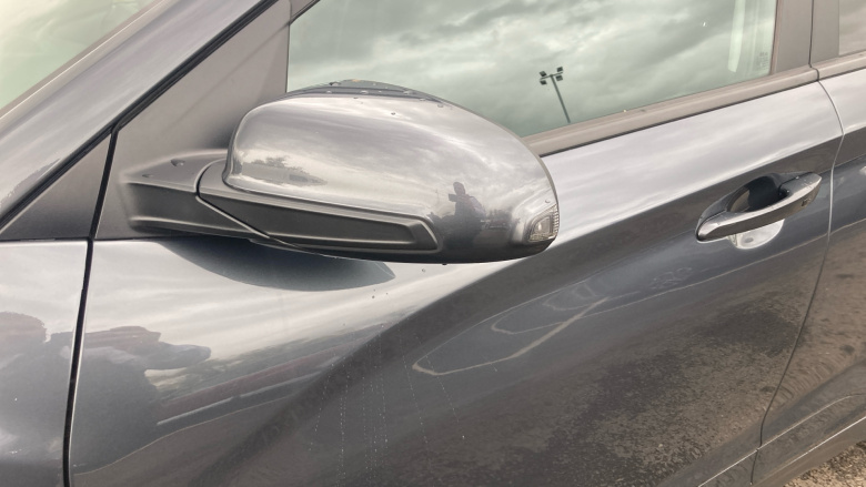 Hyundai KONA 150kW Premium 64kWh 5dr Auto Electric Hatchback